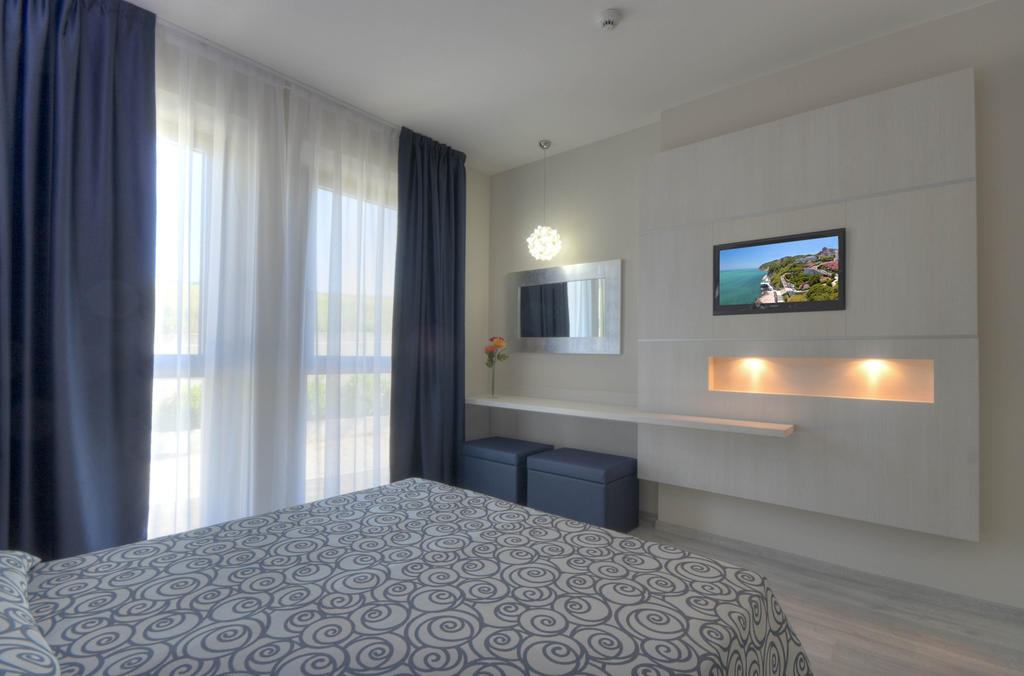 La Perla Hotel Camerano Cameră foto